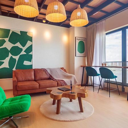 Sunrise Gurney Apartment Джордж Таун Екстериор снимка