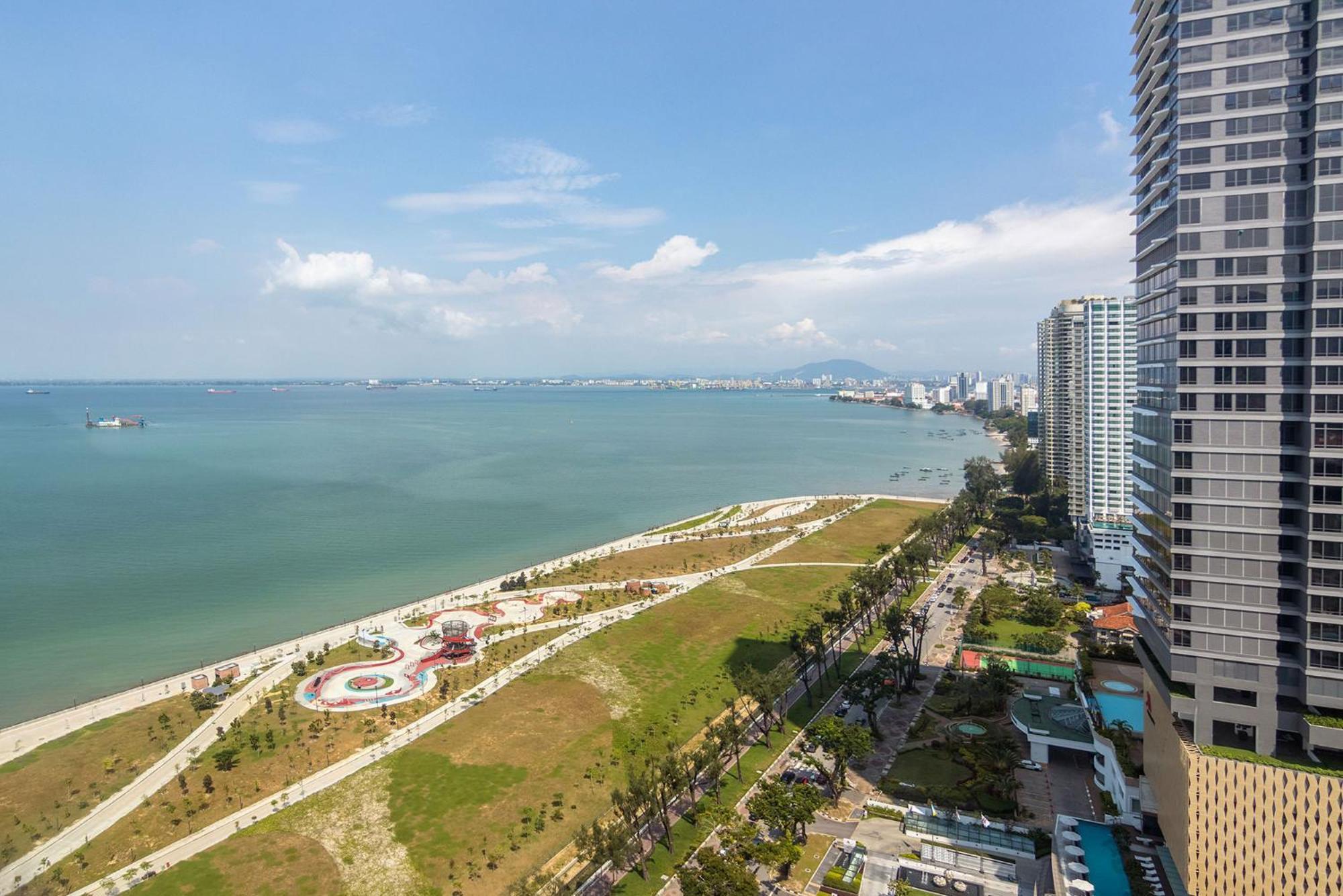 Sunrise Gurney Apartment Джордж Таун Екстериор снимка